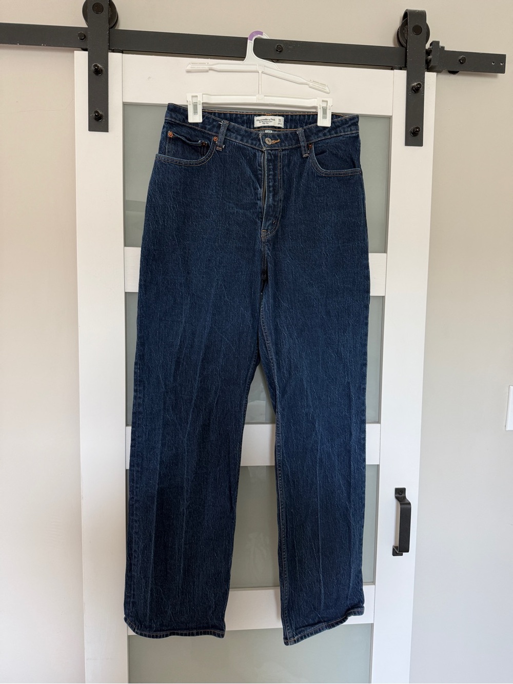 Abercrombie & Fitch Dark Blue High-Rise 90’s Relaxed Jeans